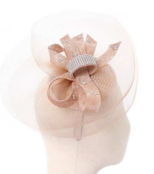 Nude Fascinator