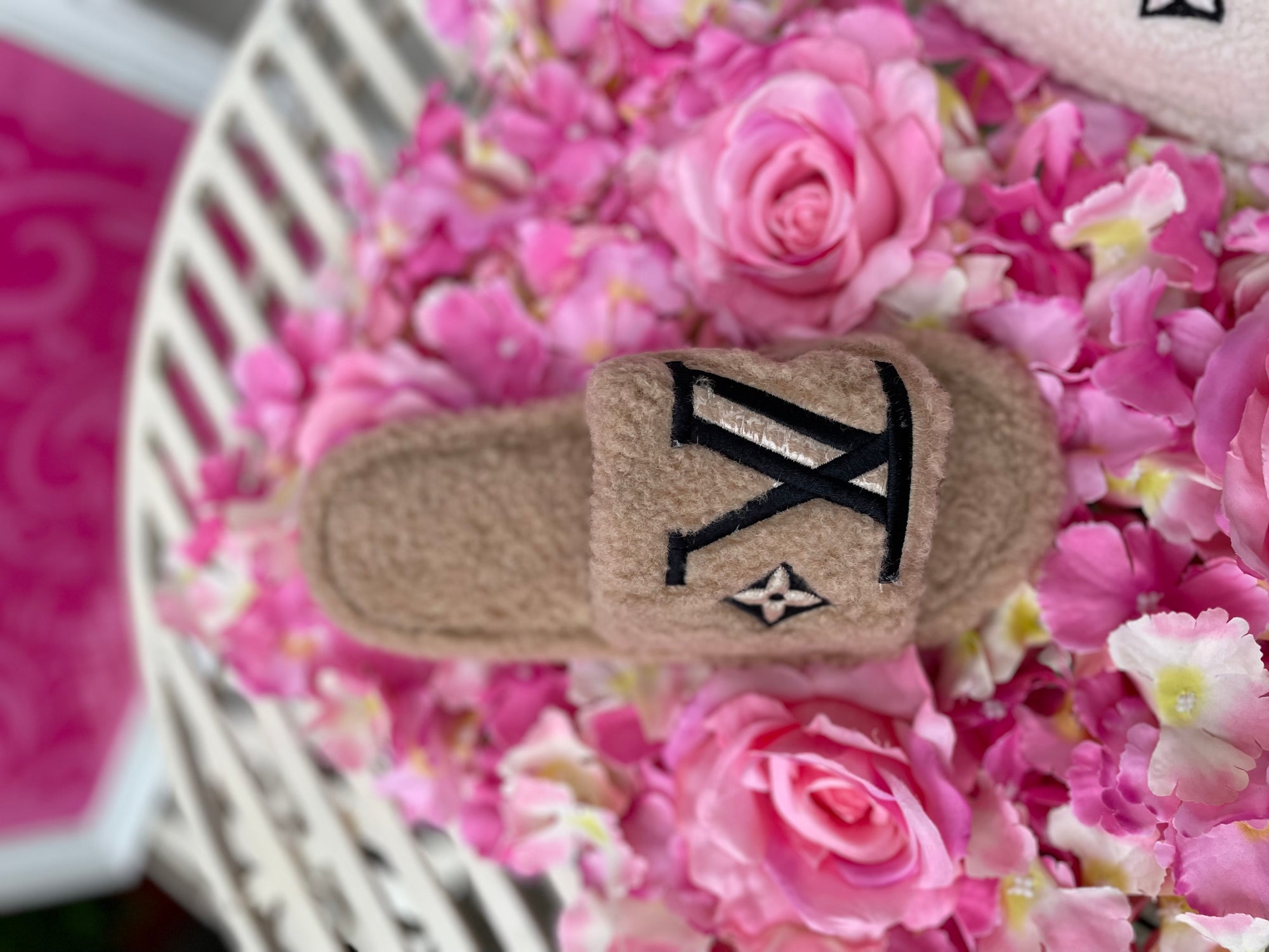 Fluffy  Sliders/Slippers Beige