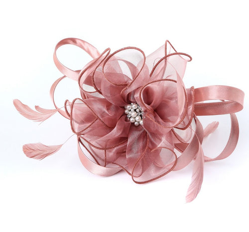 Champagne fascinator