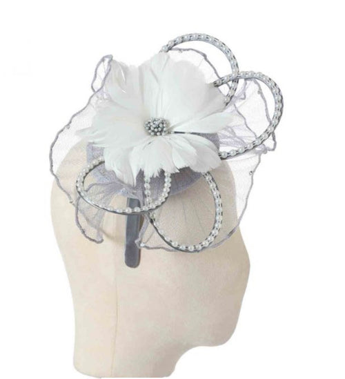 Silver / Ivory Fascinator