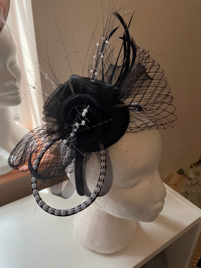 Black fascinator with pearl detail