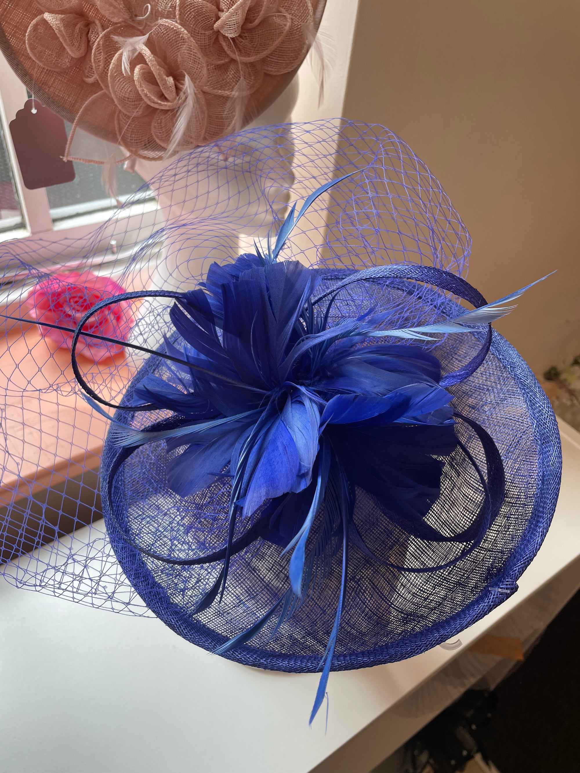 Electric blue fascinator hat 2025