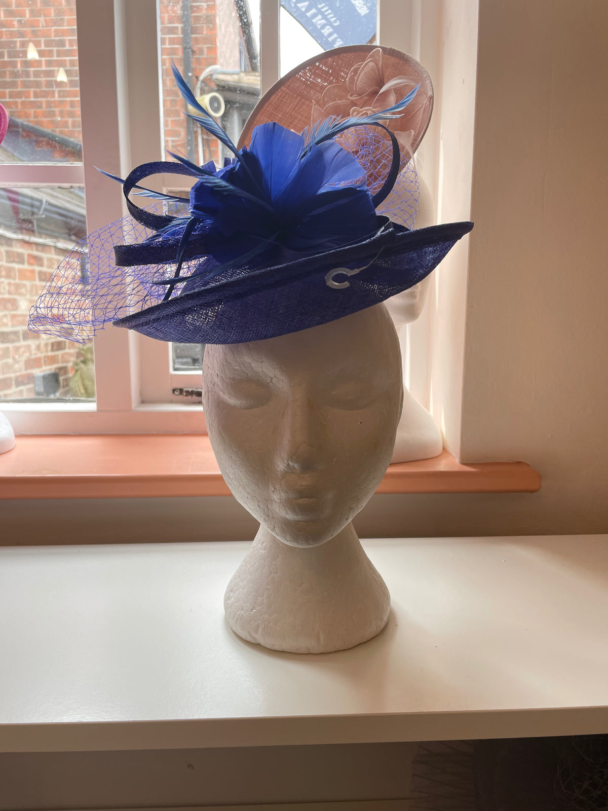 Hat style discount fascinator